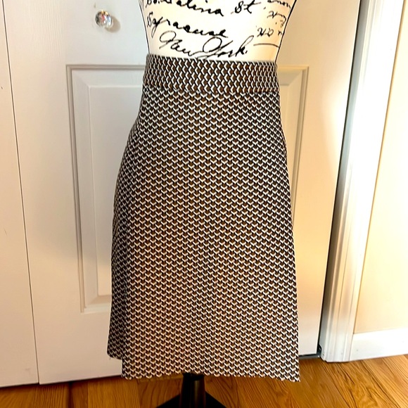 Marks & Spencer Dresses & Skirts - Marks & Spencer Collection Pleated Bronze Geometric Print Skirt 10 Long.